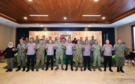 Kapolda Jatim dan Pangdam V/Brawijaya Perkuat Sinergi "Jogo Jatim" Demi Stabilitas dan Kesejahteraan Masyarakat