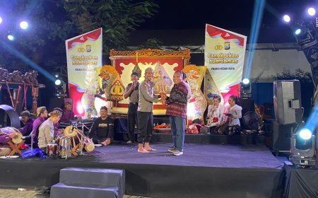Gelar Wayang Cangkrukan, Polres Kediri Kota Edukasi Kamtibmas Lewat Seni Budaya