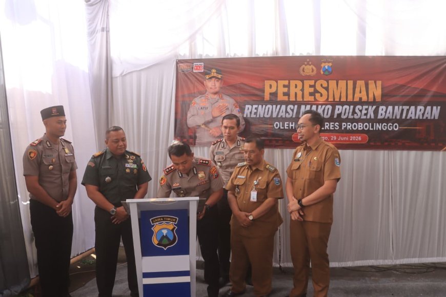 Kapolres  Probolinggo Resmikan Renovasi Polsek Bantaran dan Besuk,Tekankan Optimalisasi Pelayanan Publik