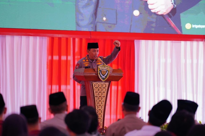 Hadiri Penutupan Diklatsarnas Brigade Persis, Kapolri Serukan Jaga Persatuan-Kesatuan