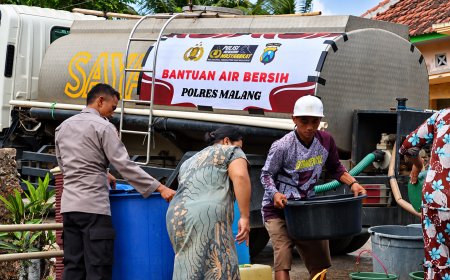 Tanggap Darurat Kekeringan, Polres Malang Pasok 35 Ribu Liter Air Bersih ke Dua Kecamatan