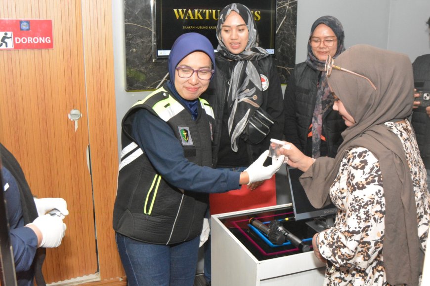 Cegah Peredaran Narkoba,Tim Gabungan Polres Bondowoso Razia THM dan Tes Urine Pengunjung